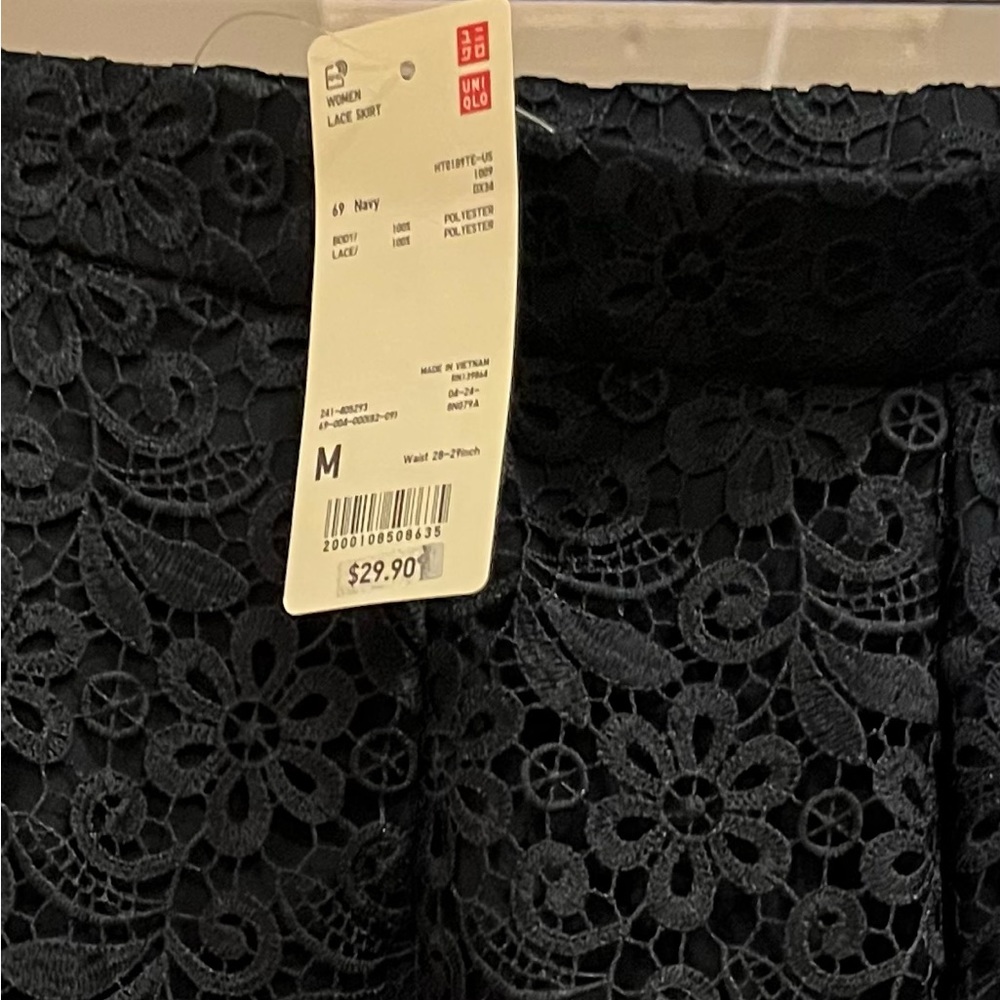 Uniqlo Navy Lace skirt.